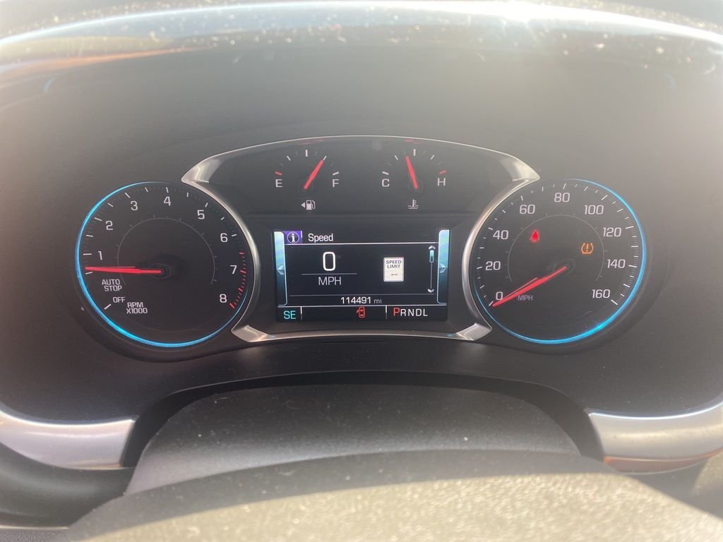 Used 2018 Red Chevrolet High Country image 7