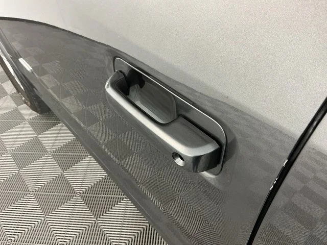 Used 2016 Gray Ford  image 11