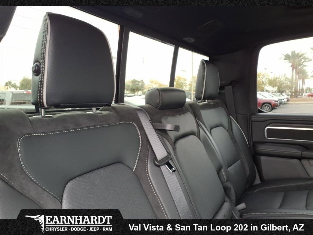 New 2026 Granite Crystal Metallic Clear-Coat Exterior Paint RAM Laramie image 9