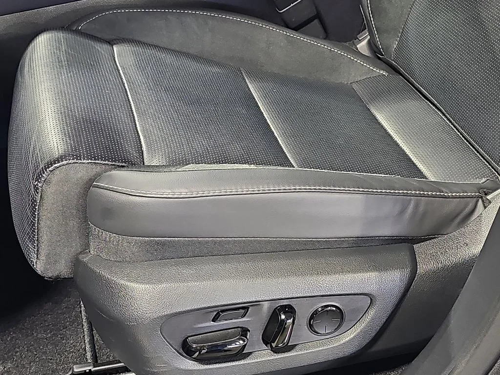 Certified Used 2025 Gray Lexus 450h+ Luxury image 30