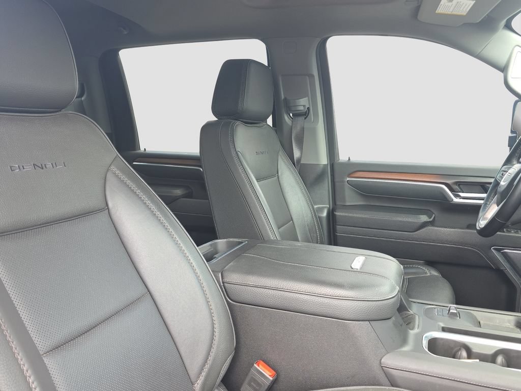Used 2025 Titanium Rush Metallic GMC Denali image 19
