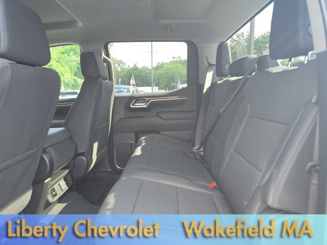 New 2026 Summit White Chevrolet LT (2FL) image 10