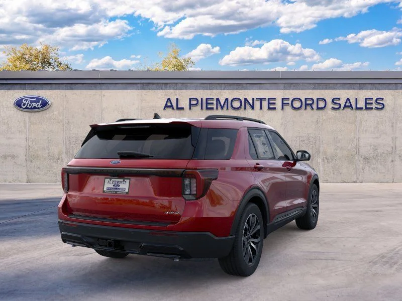 New 2026 Rapid Red Metallic Tinted Clearcoat Ford ST-Line image 39