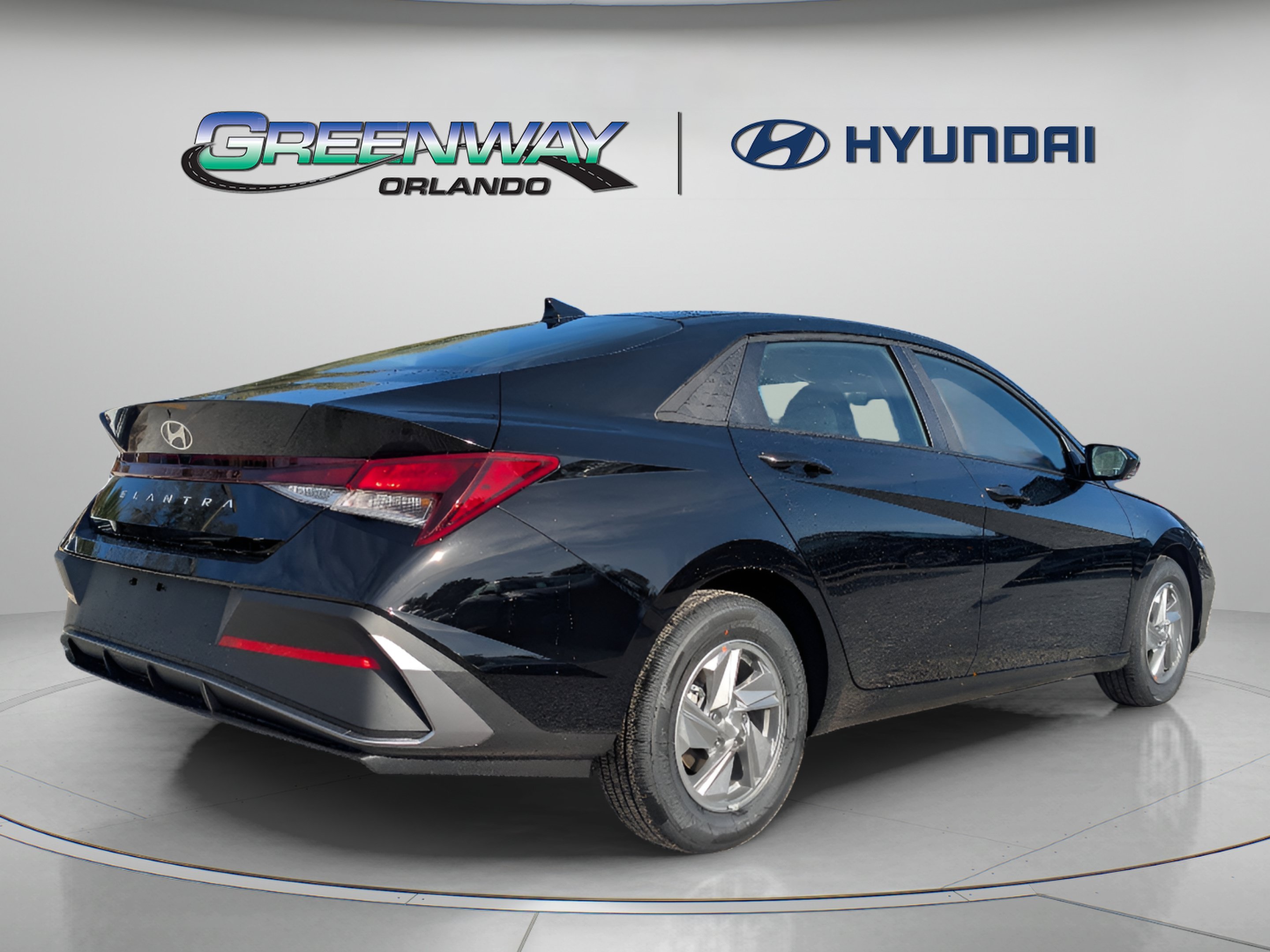 New 2026 Abyss Black Hyundai SE image 8