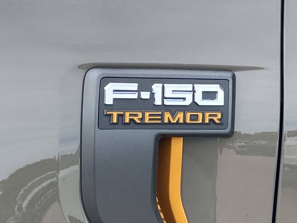 New 2026 Marsh Gray Ford Tremor® image 8