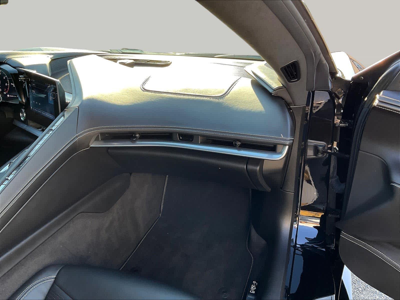 2024 Chevrolet Corvette 3LT - Photo 23