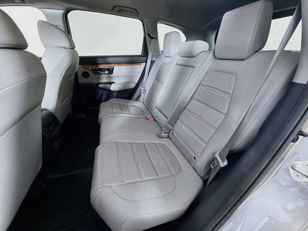 Used 2022 Lunar Silver Metallic Honda EX-L image 24