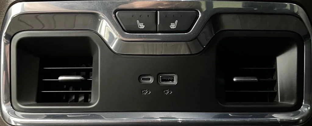 Used 2024 Black GMC Denali image 44