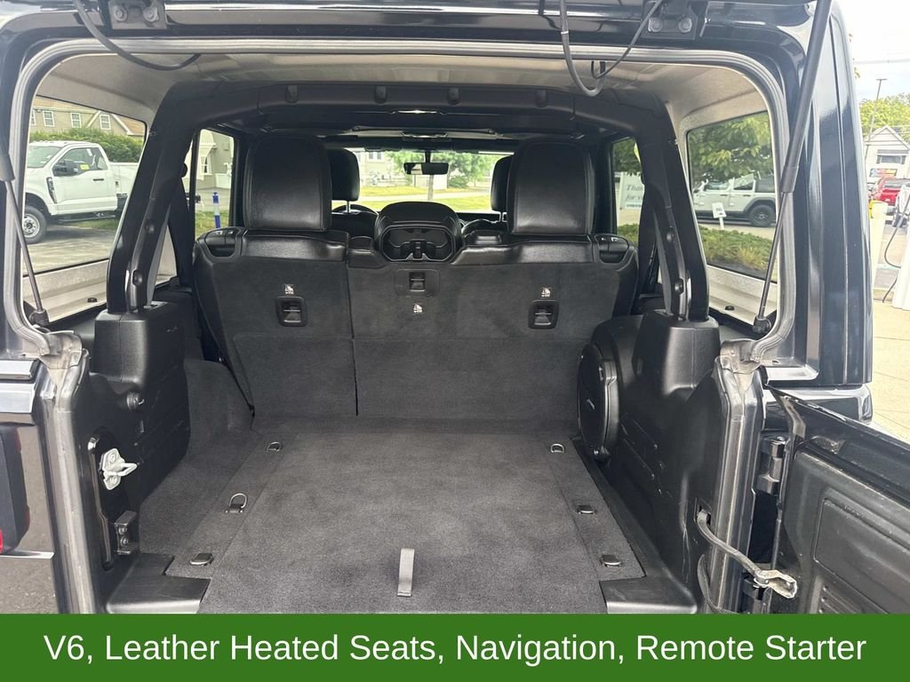 Used 2018 Black Jeep Unlimited Sahara image 5