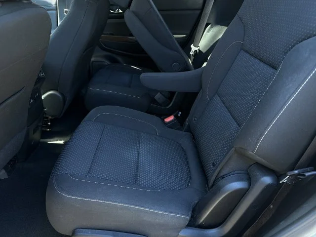Used 2023 Silver GMC SLE image 9