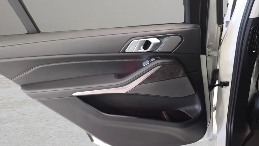2023 BMW X7 40i - Photo 23