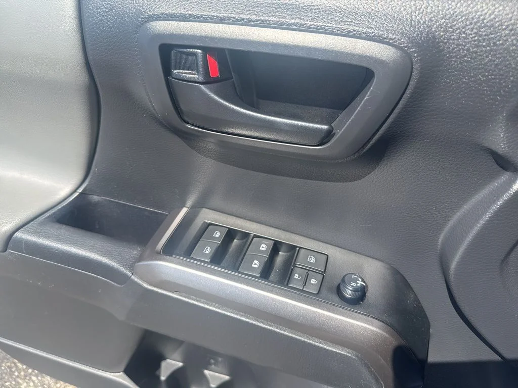 2023 Toyota Tacoma SR5 - Photo 26