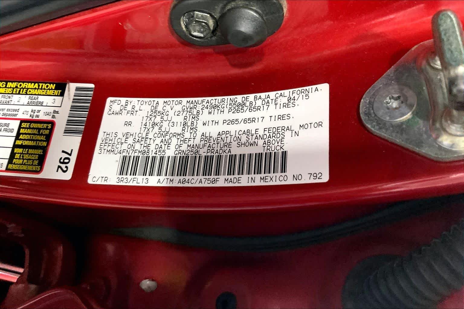 Used 2015 Barcelona Red Metallic Toyota  image 37