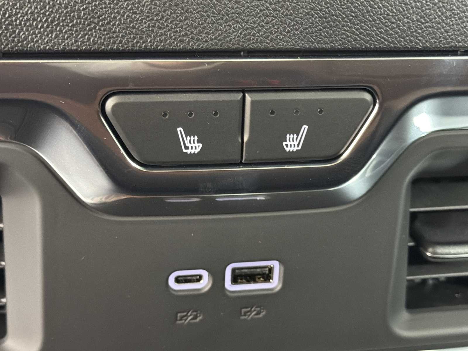 2026 GMC Sierra 2500HD Denali Ultimate - Photo 22