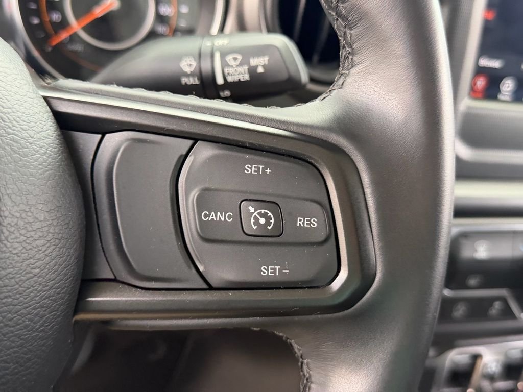 Used 2022 White Jeep Willys image 23