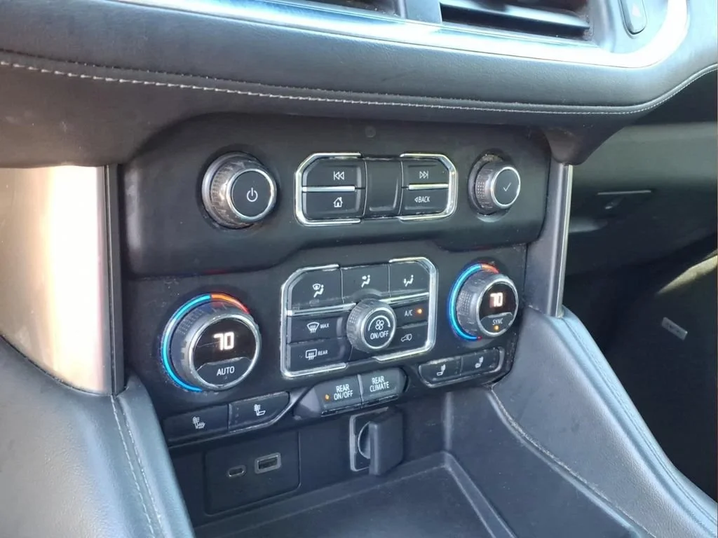 Used 2021 SATIN STEEL METALLIC Chevrolet Z71 image 6