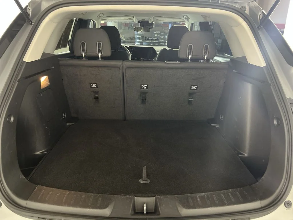 Used 2024 Gray Chevrolet LT image 19