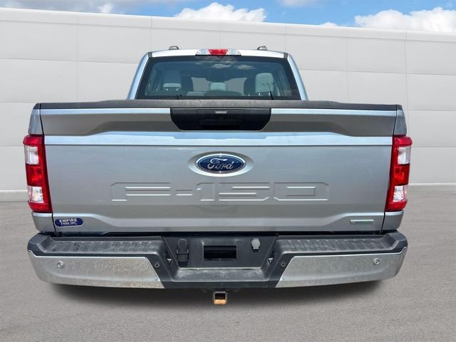 Used 2023 Iconic Silver Metallic Ford XL image 4