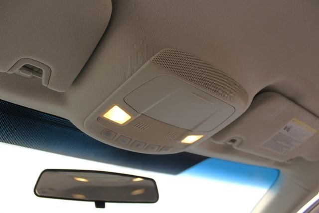 Used 2016 Magnetic Metallic Ford SE image 22