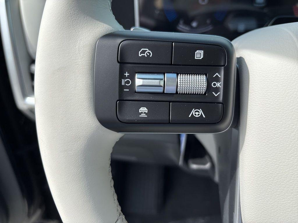 New 2026 Phantom Black Hyundai SEL AWD image 21