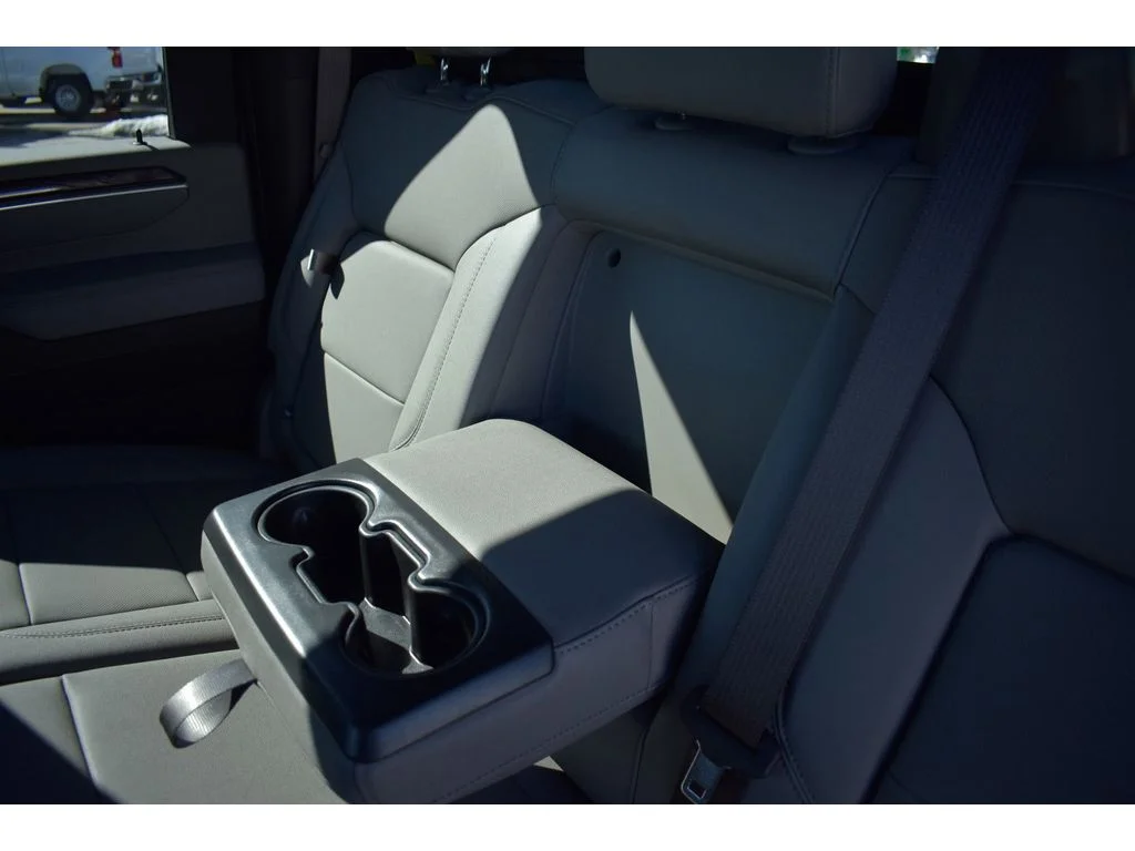 2025 Chevrolet Silverado 3500 HD LTZ - Photo 37
