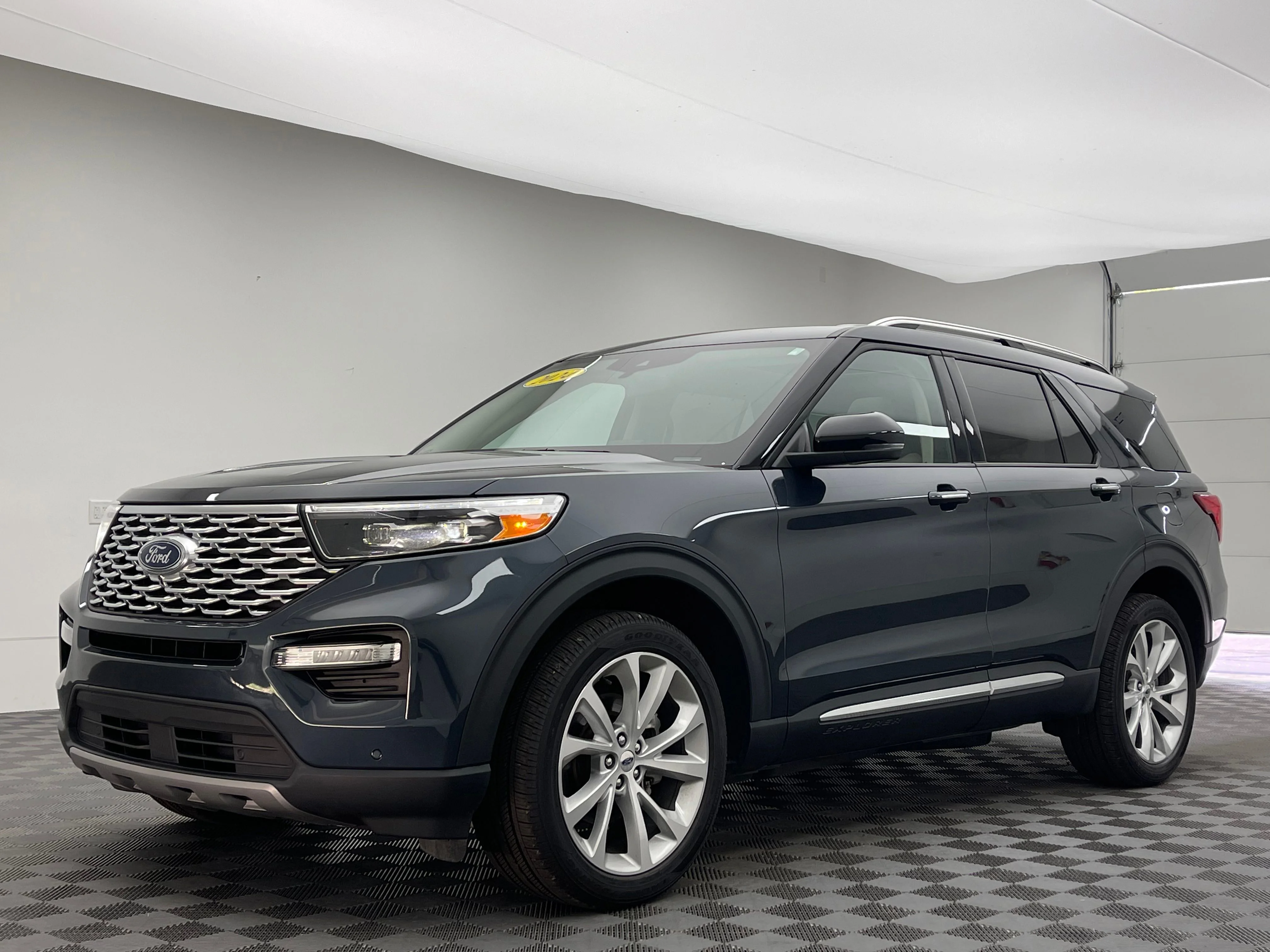 Used 2024 Blue Metallic Ford Platinum image 2