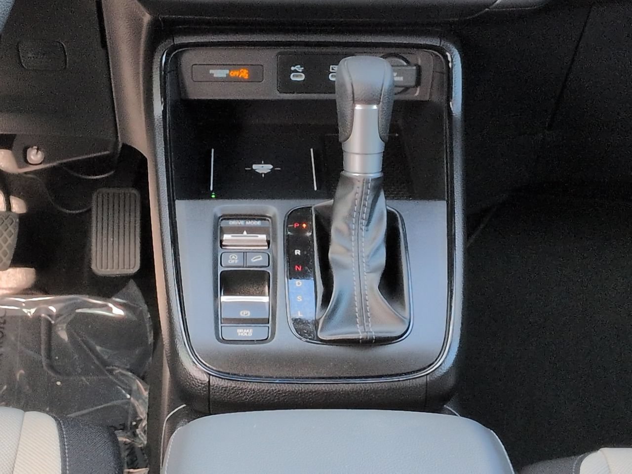 Used 2026 Red Honda LX image 18