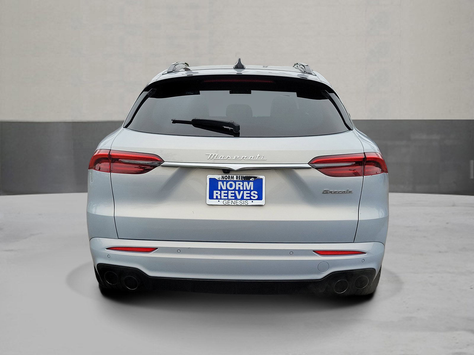 Used 2023 Bianco Astro Metallic Maserati GT image 4