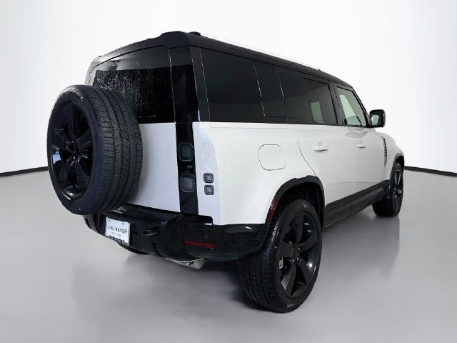 New 2026 Borasco Grey Land Rover X-Dynamic SE image 5