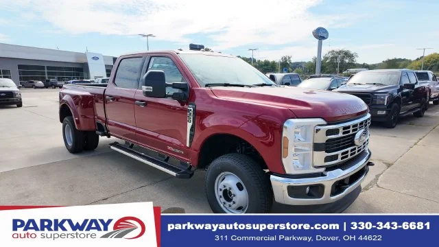2027 Ford F-350SD XLT