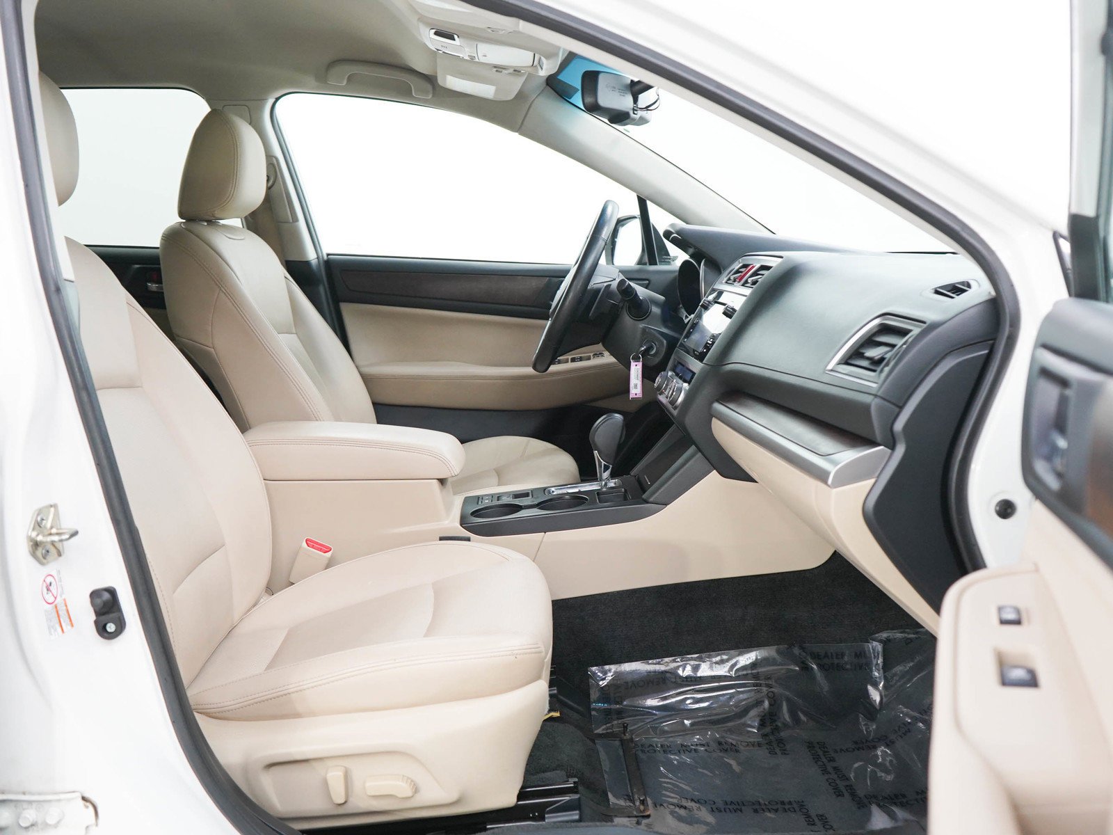 Used 2015 Crystal White Pearl Subaru 2.5i image 11