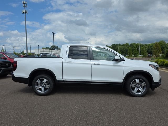 New 2026 Platinum White Pearl Honda RTL image 2
