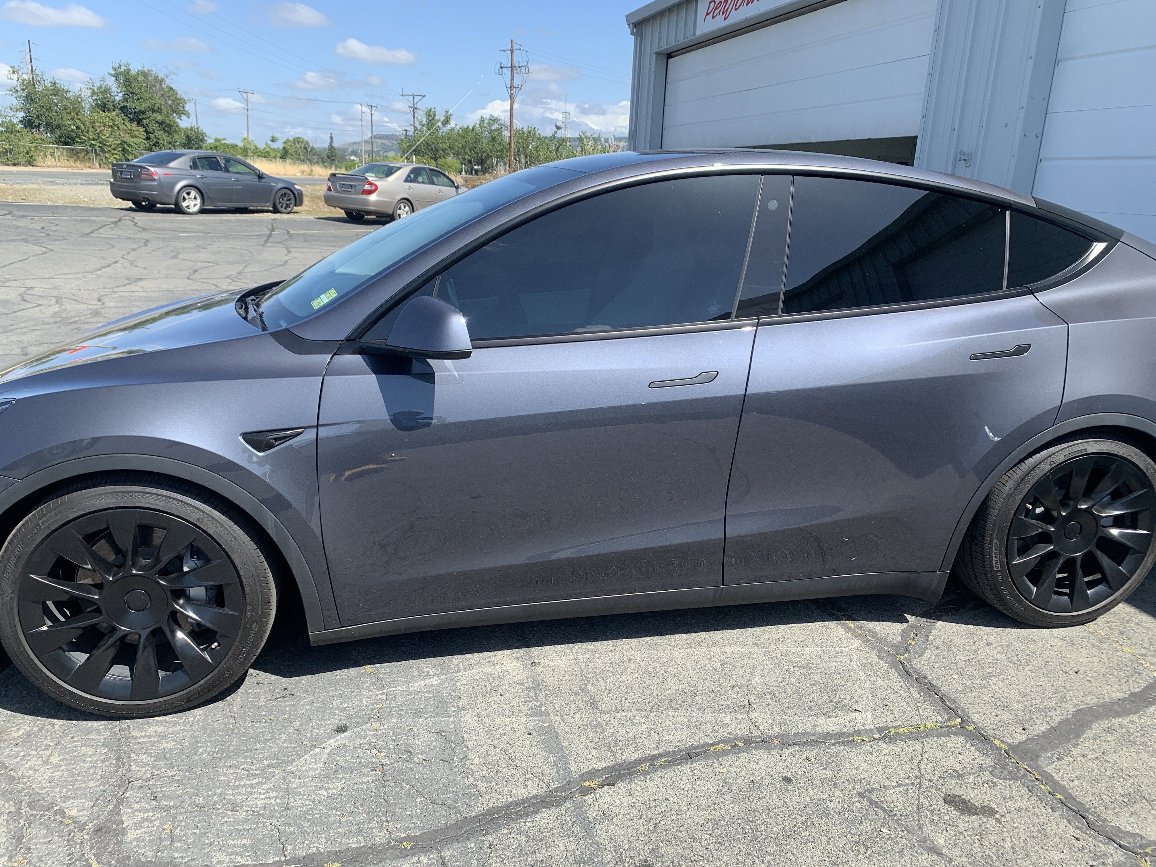 Used 2022 Tesla Model Y Long Range with VIN 7SAYGDEE7NF401941 for sale in Oroville, CA