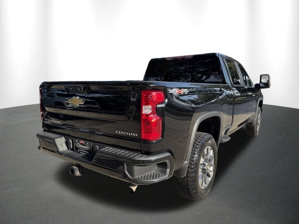 Used 2023 Black Chevrolet Custom image 86