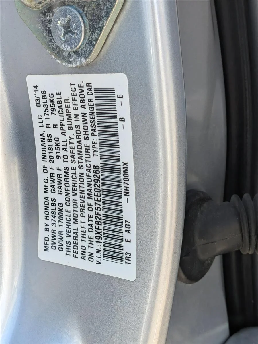 Used 2014 Silver/Gray Honda LX image 24