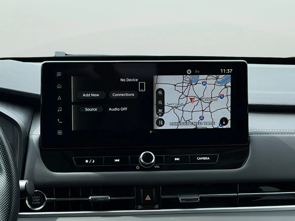 New 2026 Labrador Black Pearl Mitsubishi ES image 16