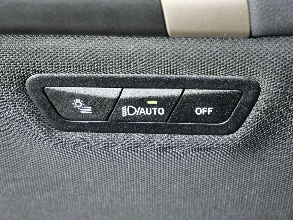 2026 BMW iX 60 - Photo 38