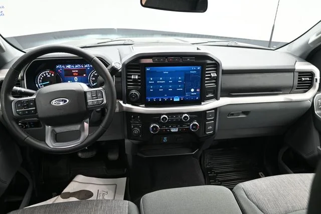 Used 2023 Black Ford XLT image 22
