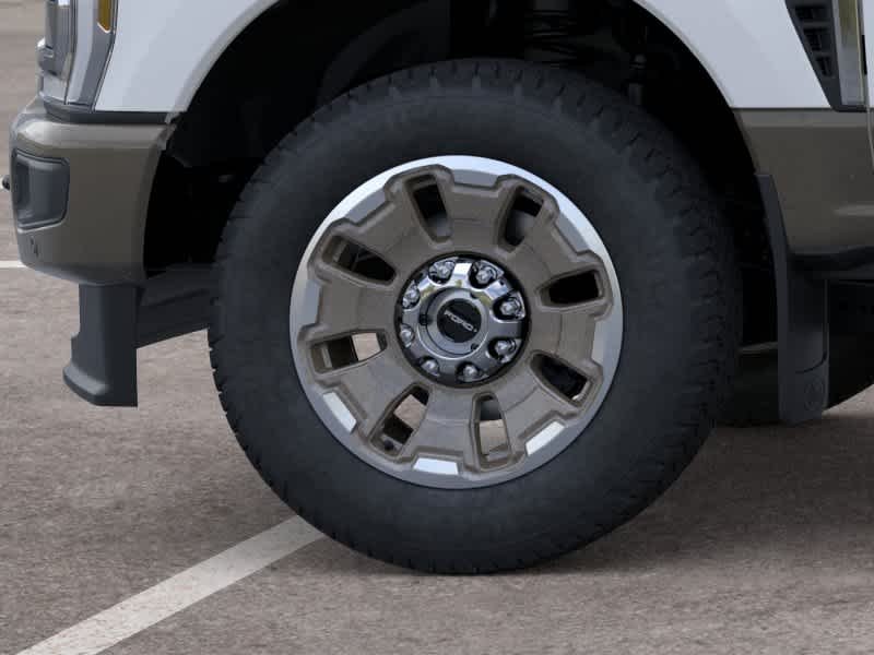 New 2026 Star White Metallic Tri-Coat Ford F-250® King Ranch® image 19