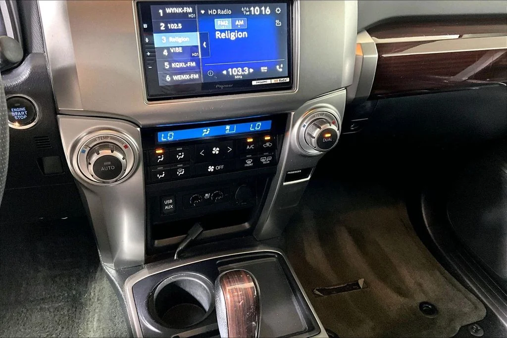 Used 2016 Black Toyota  image 25