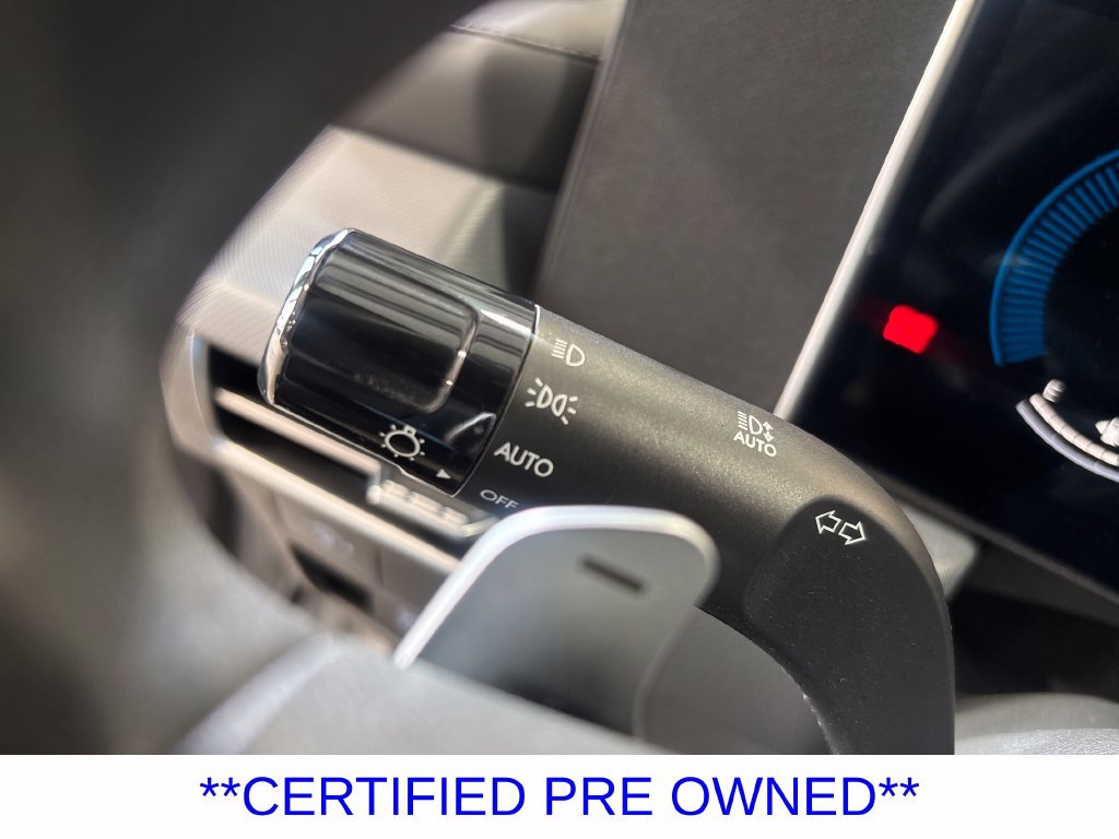 Certified Used 2025 Silver Hyundai SEL image 15