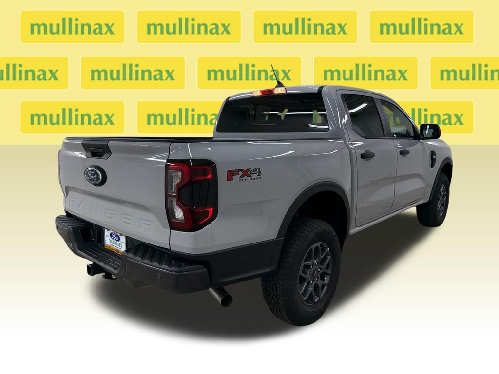 New 2026 White Ford XLT image 3