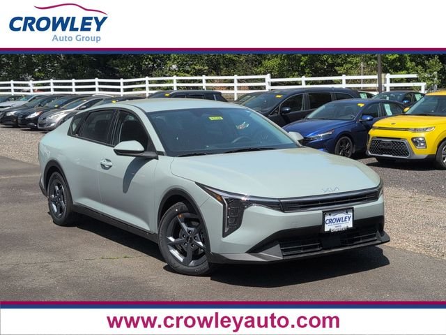 2026 Kia K4 LXS AT's photo