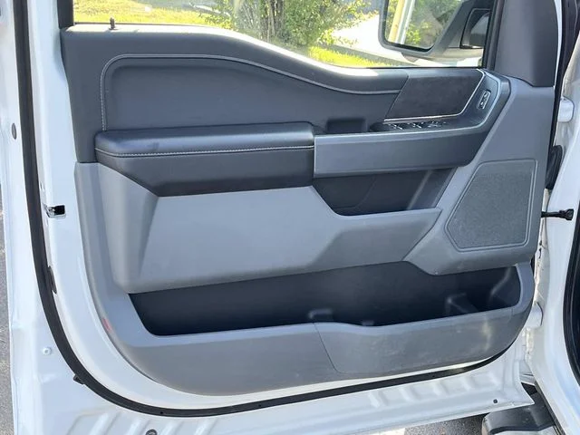 Used 2024 White Ford XLT image 23