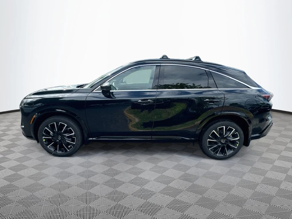 New 2027 Black INFINITI AUTOGRAPH image 8