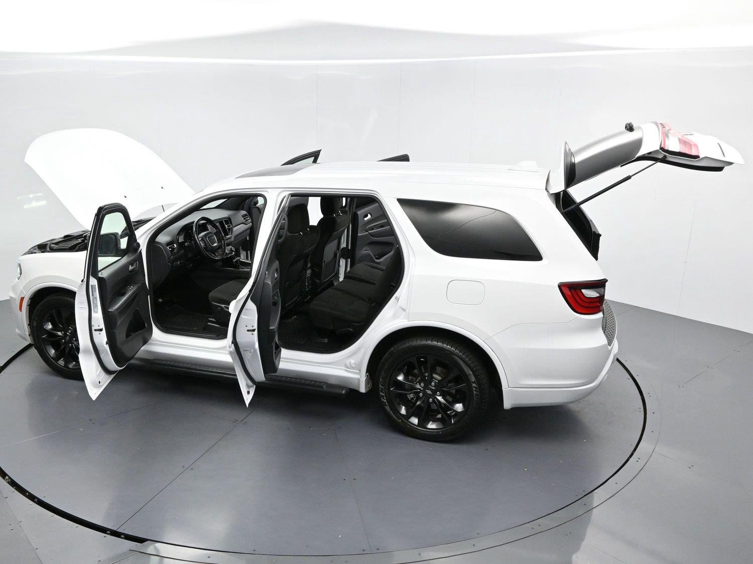 Used 2022 White Knuckle Clearcoat Dodge SXT image 45