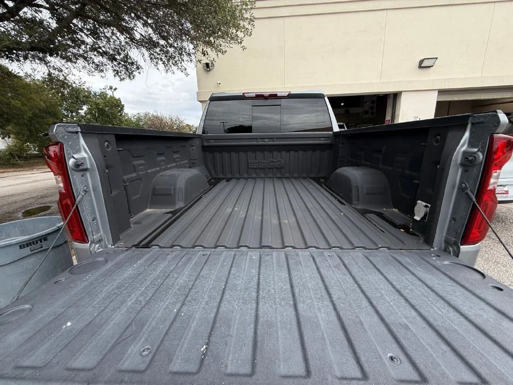 Used 2024 Gray Chevrolet High Country image 19