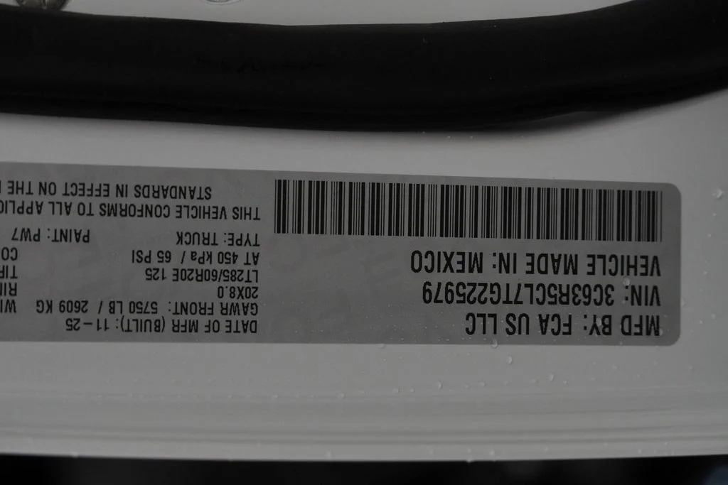 New 2026 Bright White Clear-Coat Exterior Paint RAM Tradesman image 39