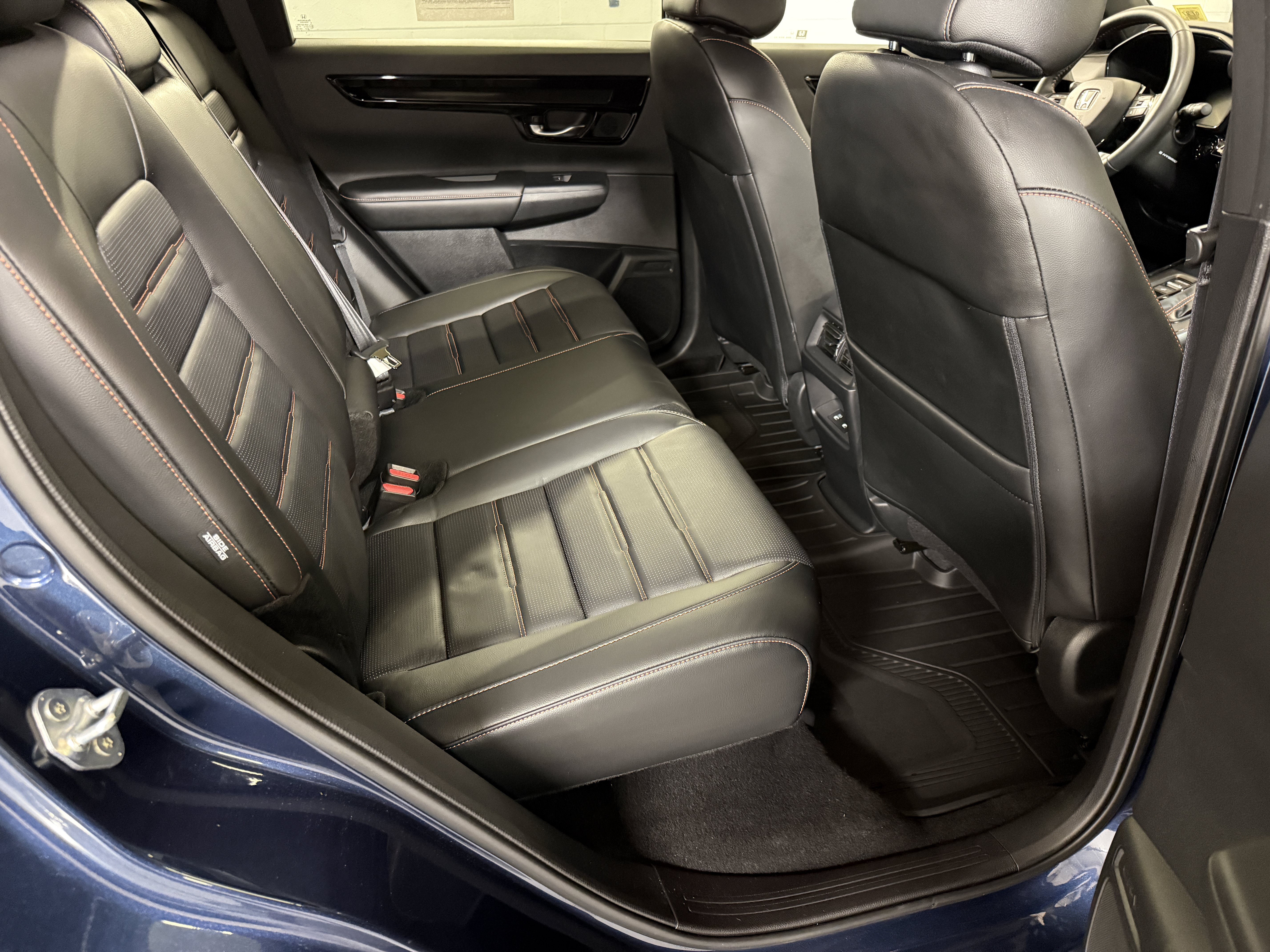 Certified Used 2025 Still Night Pearl Honda Sport Touring image 21