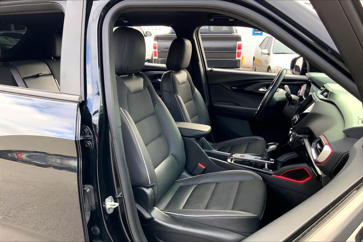 Used 2021 Mosaic Black Metallic Chevrolet RS image 9